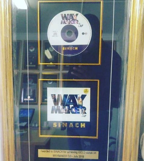 sinach gone gold2