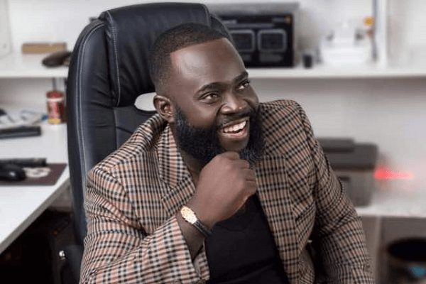 oj_black is back from bedridden worshippersgh